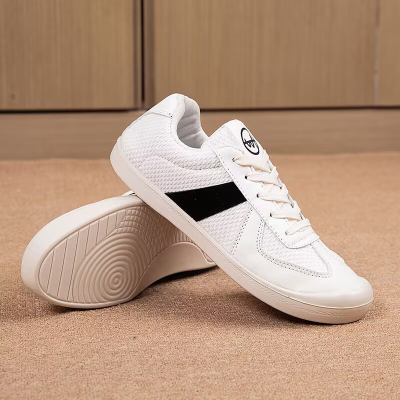 Running Shoes - أحذية رياضية نسائية فاخرة كاجوال للتنس