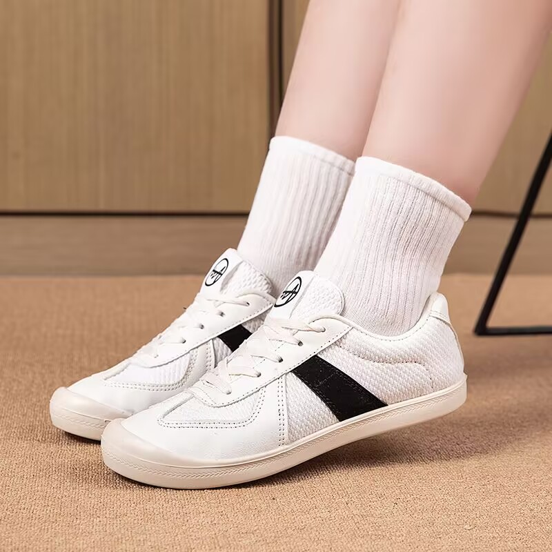 أحذية رياضية نسائية فاخرة كاجو - مراجعة Running Shoes وسعره