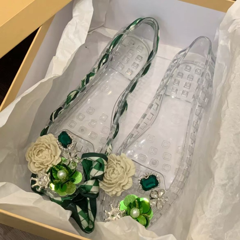 صنادل بمقدمة مربعة مفتوحة من ا - مراجعة Sandals وسعره