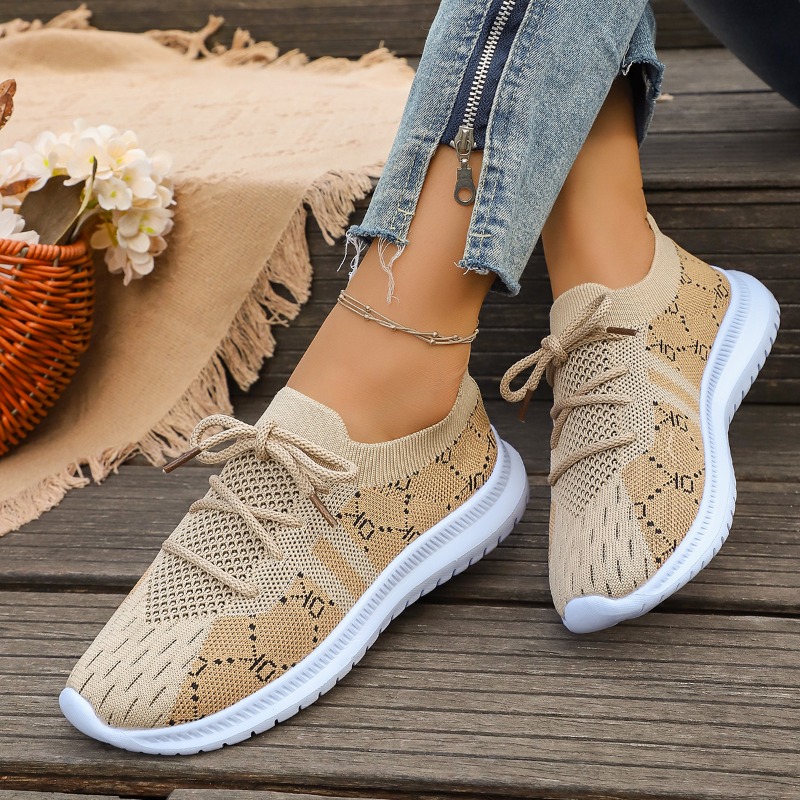 أحذية نسائية جديدة لعام 2026 ب - مراجعة Knit Fabric Lace Up Sneakers وسعره