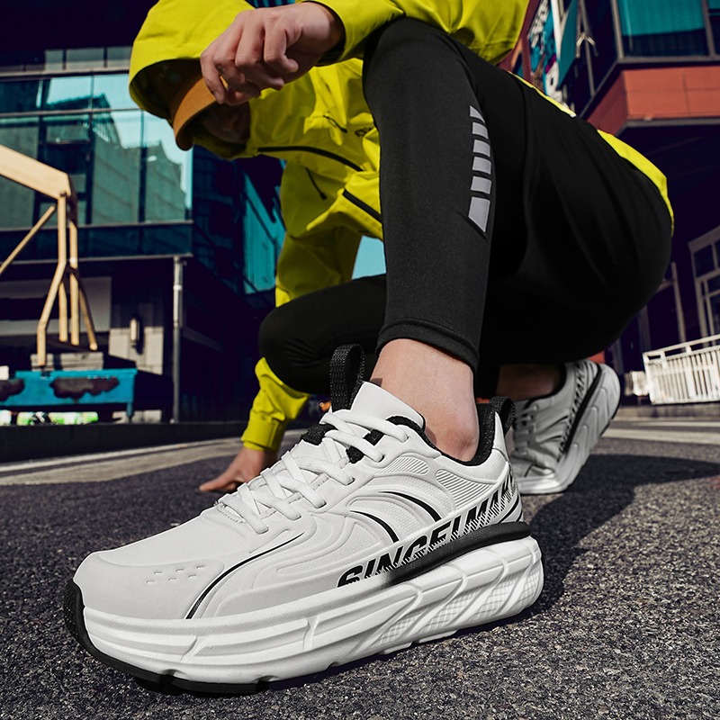 أحذية رياضية للجري على الطرق ا - مراجعة Anti Slip Trail Running Sneakers وسعره